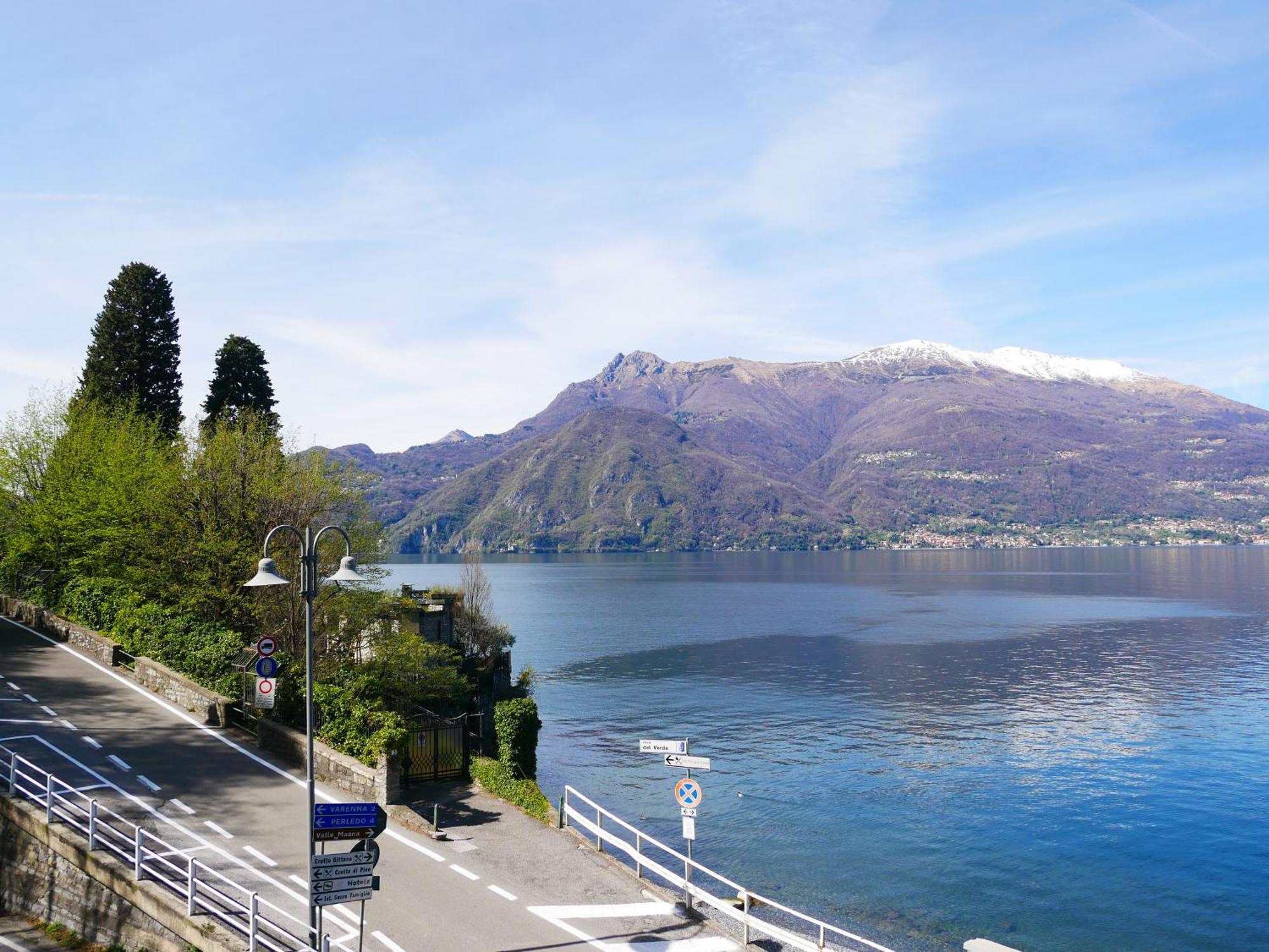 La Riva Appartamento Perledo Bagian luar foto